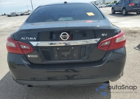 2018 Nissan Altima 2.5 z USA, uszkodzony, nr VIN 1N4AL3APXJC156531